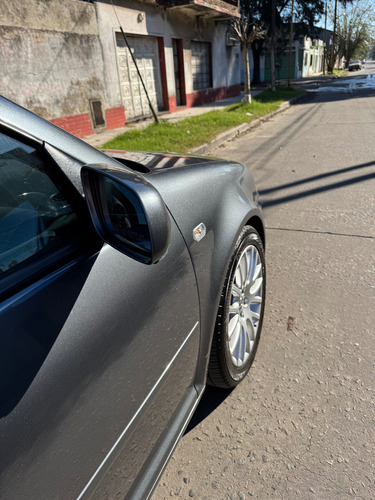 Volkswagen Bora 1.8 Highline T 180cv Cuero