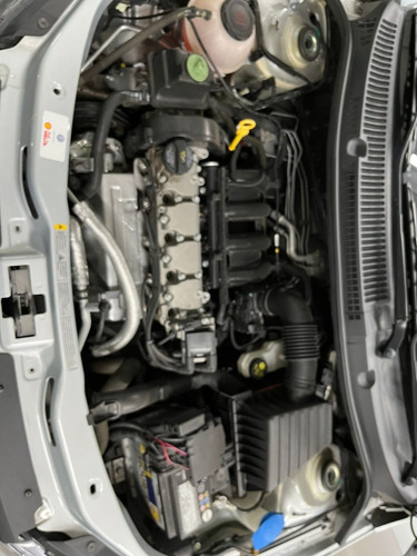 Imagen 15 de 17 de Volkswagen Gol1.6 5 P Trendline L/19