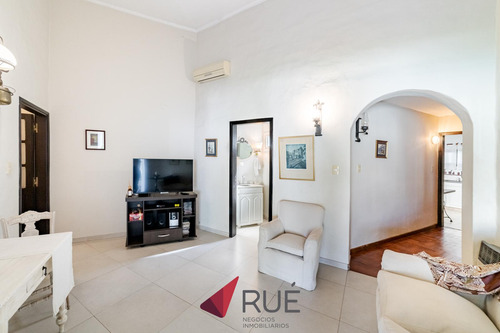 Imagen 5 de 21 de Casa En Venta En Cerro Chico, 3 Dormitorios, Pileta, Toda En Planta Baja.excelente Estado