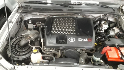 Toyota Hilux 3.0 Cd Srv Cuero I 171cv 4x4 5at 2012