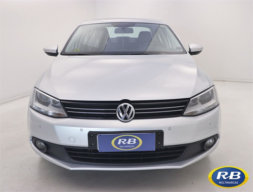 Imagem 2 de 10 de Volkswagen Jetta Comfortline 2.0 2011/2012