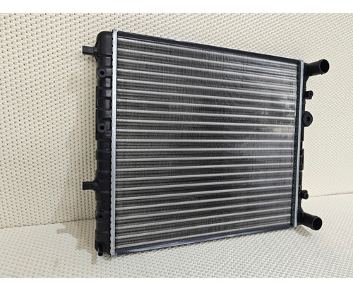 Radiador Vw Gol Voyage Saveiro G5/g6/g7 Fox 06 A 18 Sem Ar