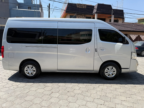 Nissan Urvan 2.5 15 Pas Amplia Aapack Seg Mt