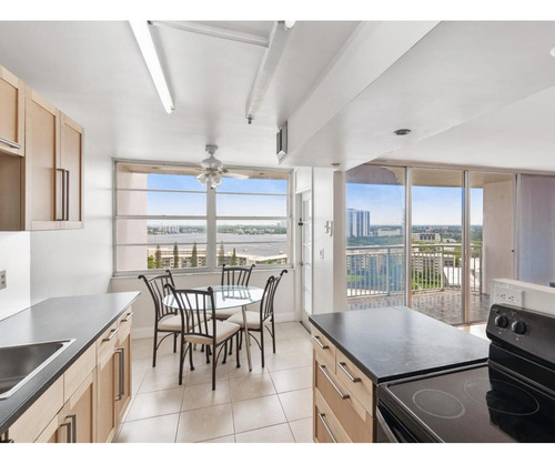 Venta Departamento 3 Dormitorios, Aventura, Florida
