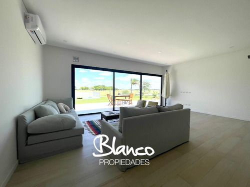 Casa En Venta En San Sebastian, Escobar, G.b.a. Zona Norte