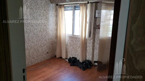 Imagen 3 de 11 de Departamento 3 Ambientes Venta Ramos Mejia Centro