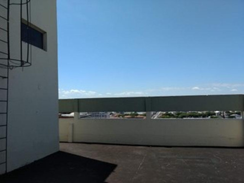 Imagem 10 de 15 de Apartamento Para Locação Em Curitiba, Centro, 1 Dormitório, 1 Banheiro - 823_2-1023029