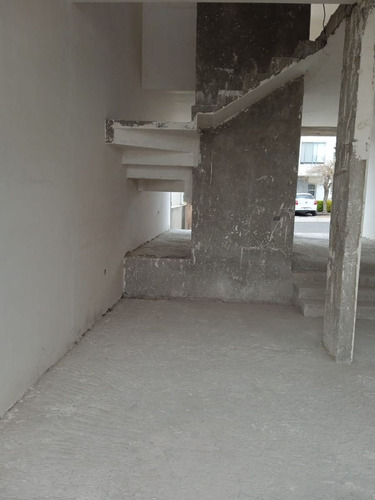 Casa En Venta En Condesa Juriquilla, Querétaro