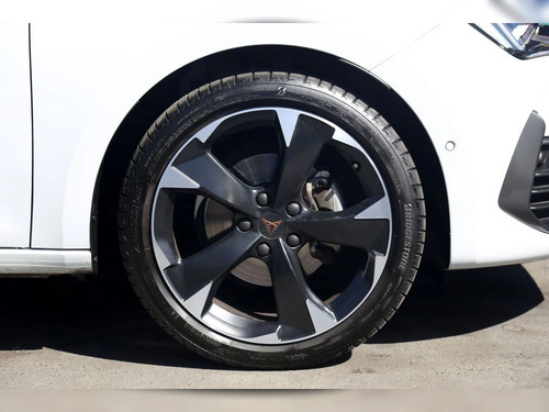 Cupra Leon 1.4 4X2 AT 5P