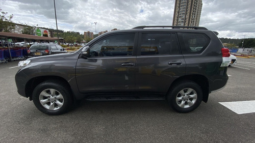 Imagen 4 de 20 de Toyota Prado 2014