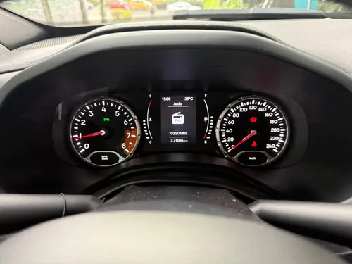 Jeep Renegade 1.8 Sport Mt