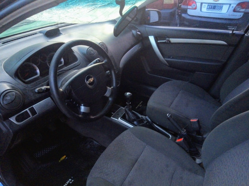Imagen 6 de 7 de Chocado Poco Chevrolet Aveo Lt