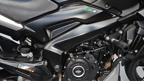 Dominar 400 Bajaj