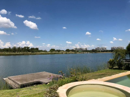 Imagen 3 de 13 de Nordelta - La Isla | Casa En Venta Con Spa Y Pileta Interior, Al Lago Central