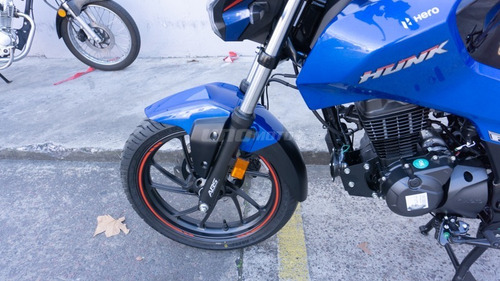 Imagen 4 de 17 de Hero Hunk 160r Moto Con Abs Usada