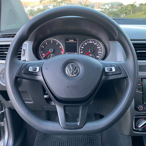 Volkswagen Fox 1.6 MSI TOTAL FLEX CONNECT 4P MANUAL