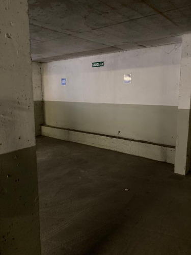 Imagen 2 de 13 de Venta Cochera Microcentro