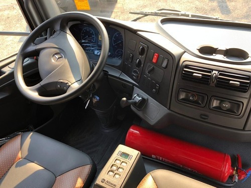 Imagen 8 de 16 de Atego 1729 S/36 Cd Te Automatizado