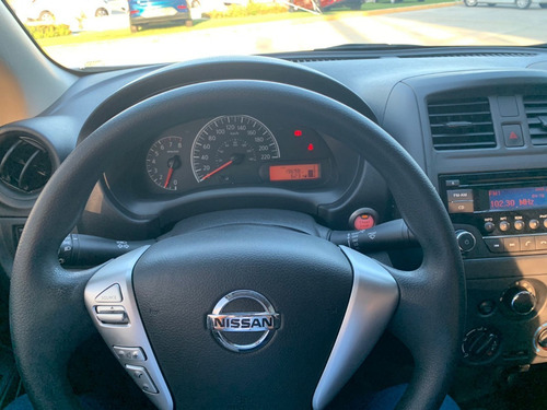 Imagen 4 de 15 de Nissan Versa Sense Mt 2019