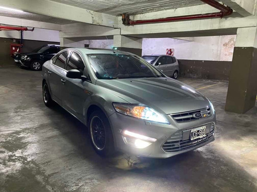 Ford Mondeo 2010 2.0 Ghia Tdci M6