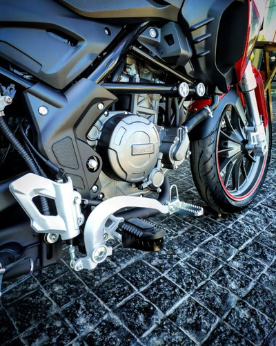 Benelli Trk 251 Rojo - Benelli Store Pilar - Promo Enero