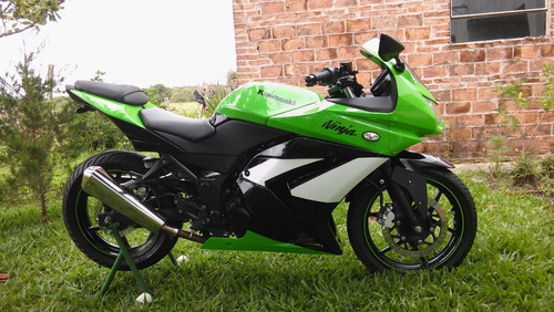 Imagen 4 de 12 de Kawasaki Ninja 250