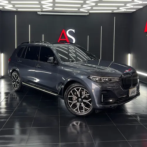 BMW X7 3.0 Xdrive 40i Pure Excelence