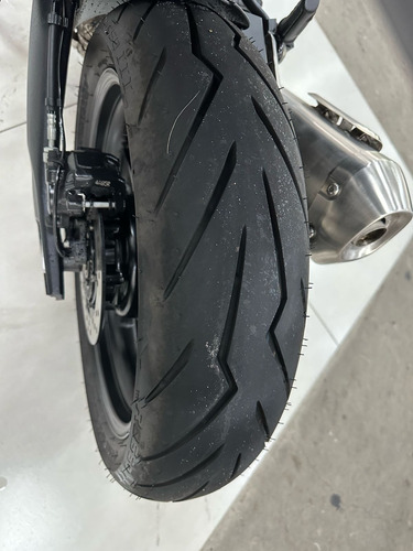 Triumph Speed 400 2024 / 2.900 Km