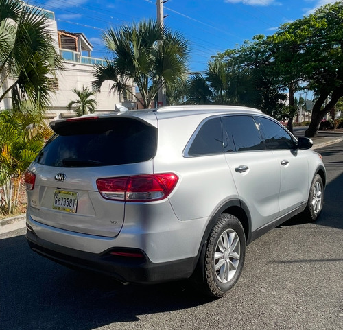 Kia Sorento Lx 2016 Clean Carfax