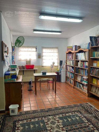 Local / Oficina / Instituto Educativo En Olivos