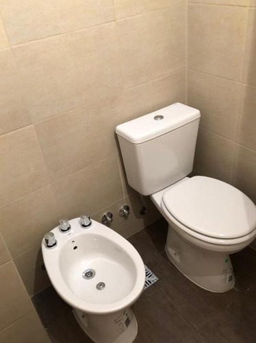 Imagen 26 de 30 de Duplex De Tres Ambientes En Venta, En Ituzaingo. Con Patio Y Cochera.