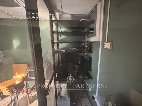 Oficina En Av. Apoquindo - Av. Manquehue, Las Cond...
