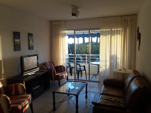 Imagen 3 de 20 de Comodo Apartamento Frente Al Mar De La Mansa, 2 Dormitorios