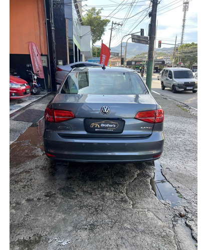 Volkswagen Jetta 2.0 TSI HIGHLINE 211CV GASOLINA 4P TIPTRONIC