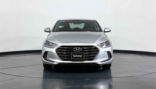 Imagen 2 de 15 de 111826 - Hyundai Elantra 2018 Con Garantía