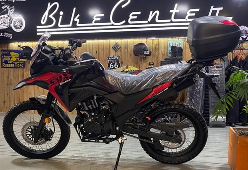 Imagen 2 de 25 de Gilera Smx 200 Adventure Top Case