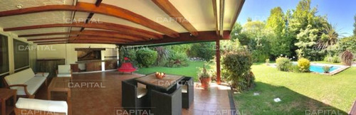 Imagen 13 de 30 de Espléndida Casa De Tres Dormitorios Y Piscina En Rincon Del Indio Punta Del Este- Ref: 28569