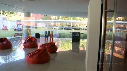 Apartamento Venta/ Alquiler Anual. Punta Del Este.