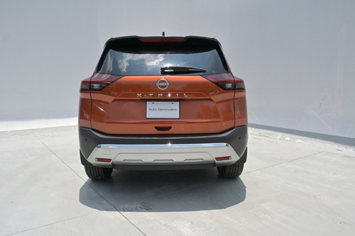 Nissan X-Trail Platinum Plus 2 Row