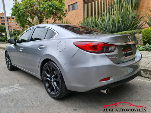 Mazda 6 Grand Touring 2.500cc A/t Sun Roof 2015