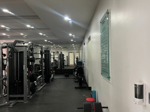 Apartamento En Alquiler En Lujosa Torre, Ubicada En Santo Domingo, Piantini
