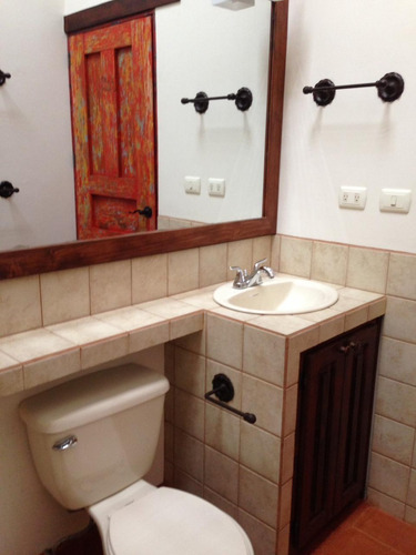 Imagen 5 de 7 de Se Renta Apartmento Semi-amueblado En Antigua Guatemala