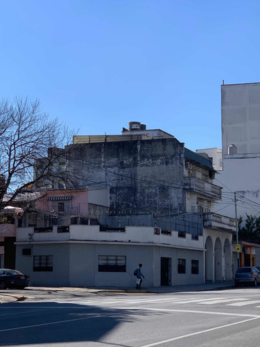 Imagen 9 de 9 de Muro Para Publicidad En Medianera Sobre Avenida Directorio