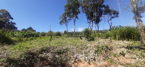 Tenha Um Terreno Em Mairinque De 500² Com Ótima Area!