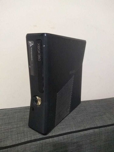 Xbox 360 Chipeada + 2 Joysticks + 15 Juegos+ Cable Hdmi