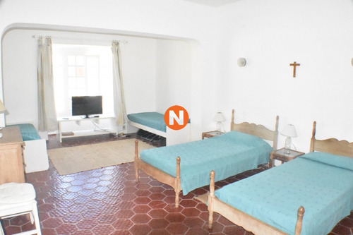 Casa En Venta Zona Faro , Punta Del Este, 4 Dormitorios.- Ref: 208850
