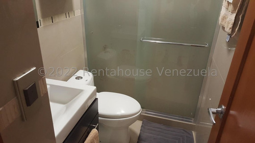 Imagen 11 de 17 de Venta Apartamento Colinas De La Tahona 22-21677