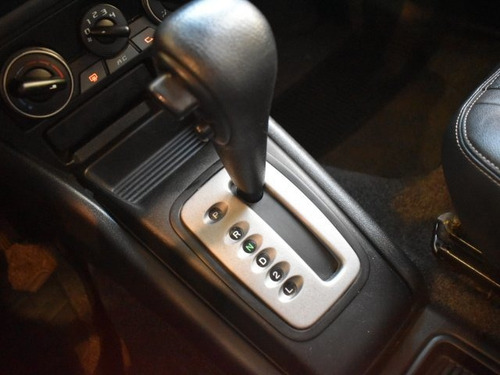 Imagem 9 de 9 de Pajero Tr4 2.0 4x2 16v 140cv Flex 4p Automático