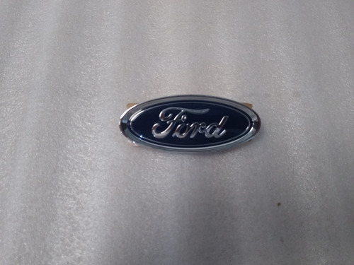 Insignia De Baúl Ford Focus 2013/2019 Original.