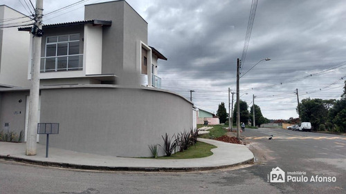 Imagem 1 de 4 de Casas No Bairro Campo Das Antas- Poços De Caldas Mg. - Ca1407